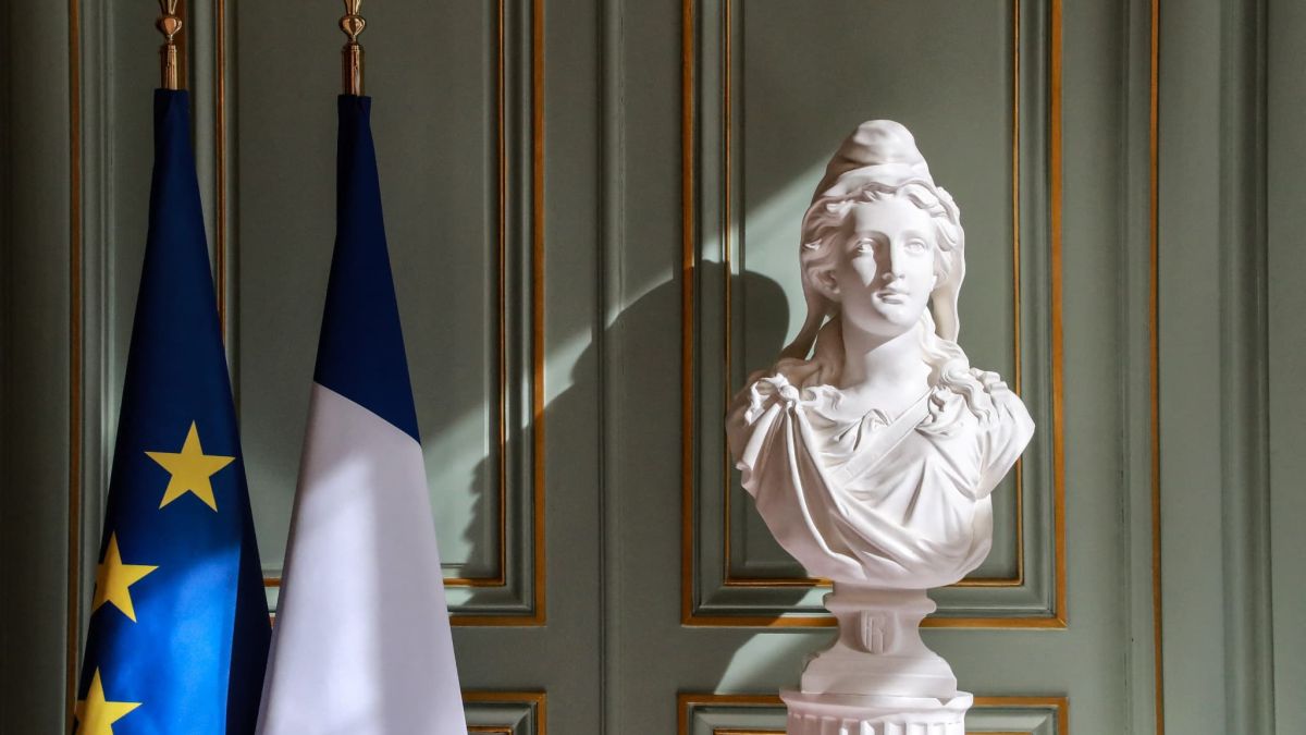 L'UDR propose de rétablir le cumul des mandats pour les maires des petites communes