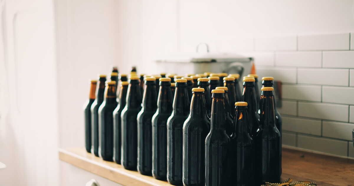 Brasser votre propre bière : guide pratique pour les amateurs