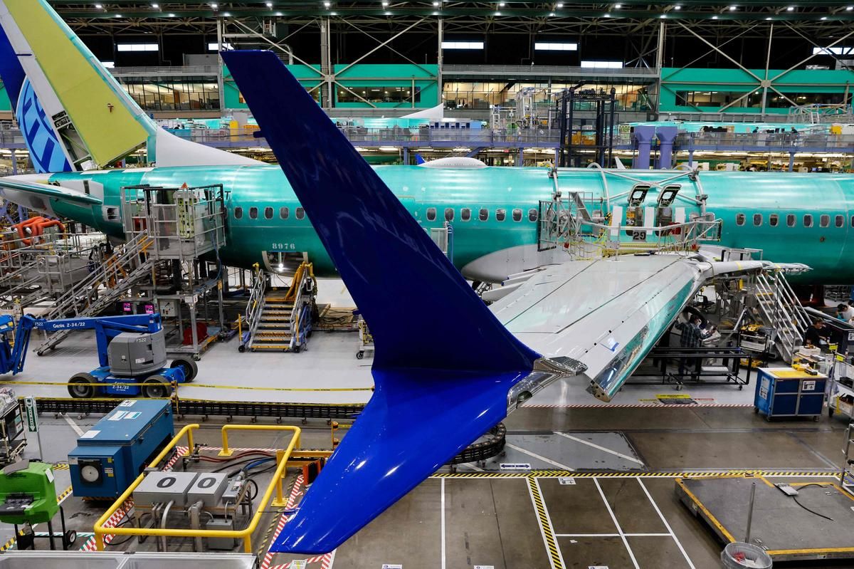 Boeing acquitté dans l'affaire des 737 MAX : un verdict crucial