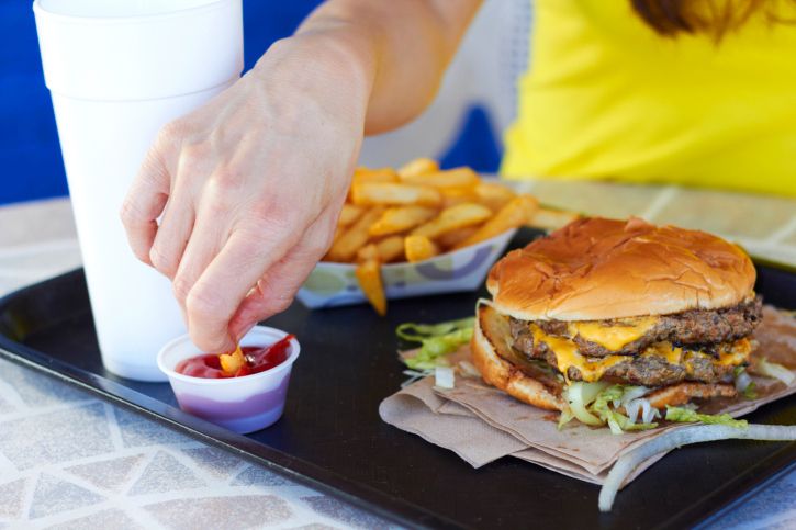 McDonald's : des conseils surprenants pour une alimentation équilibrée au fast-food