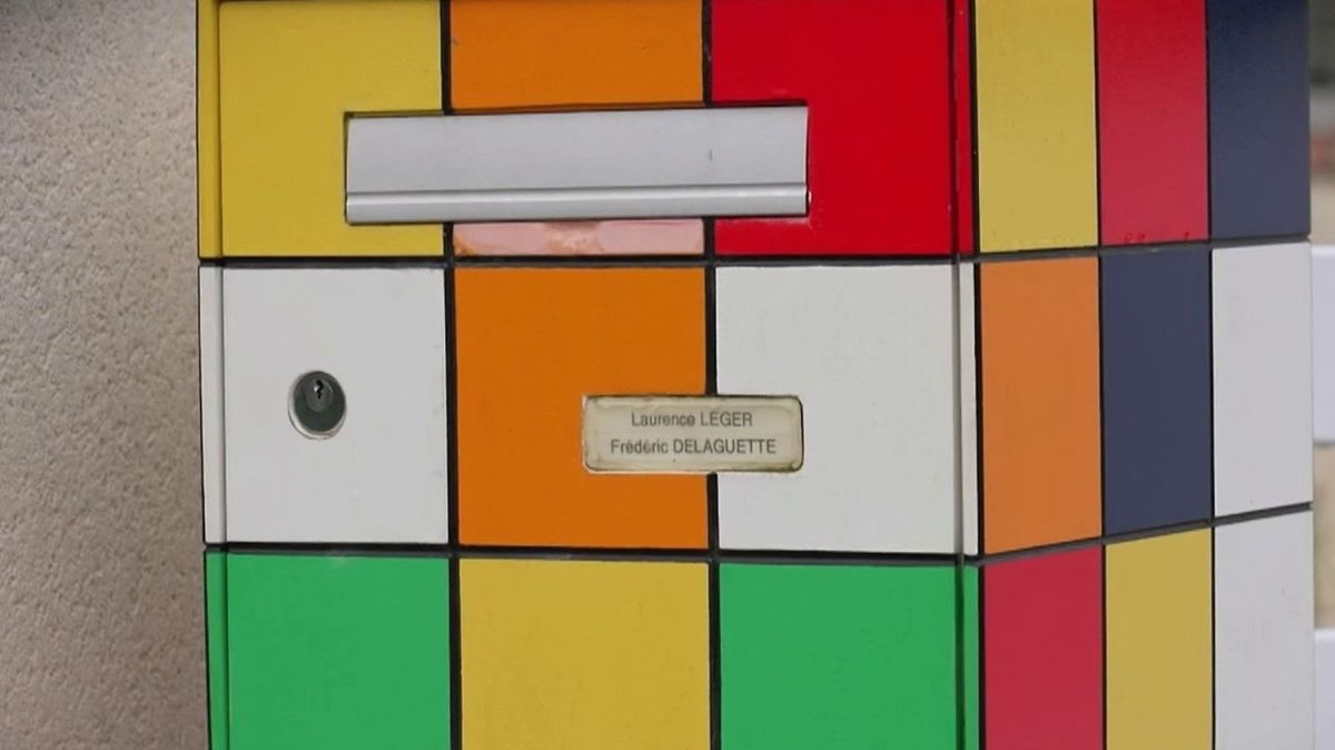À Saint-Martin-d’Abbat, les boîtes aux lettres deviennent des œuvres d'art
