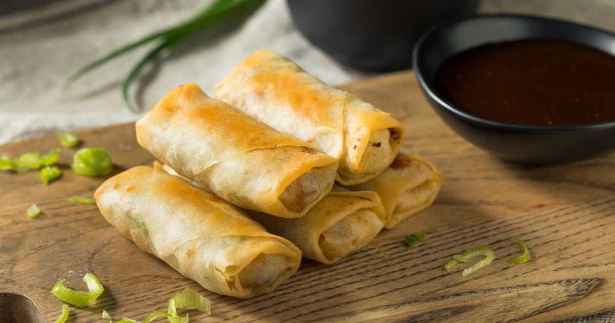 Des bricks au poulet curry qui font craquer : la recette croquante à ne pas manquer