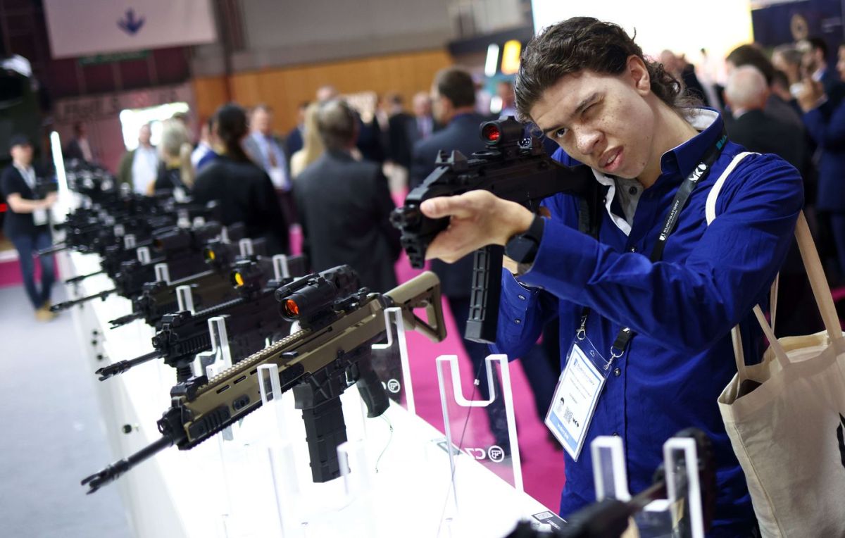 La France se distancie d'Israël en interdisant les armes offensives au salon Eurosatory