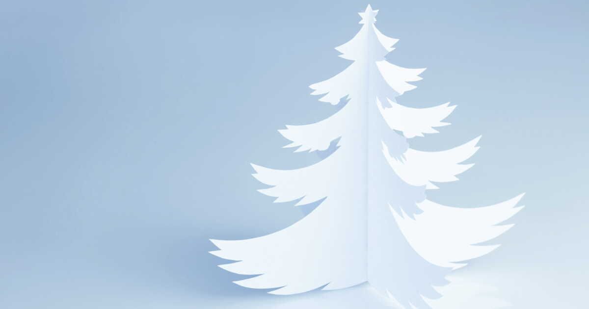 Des sapins de Noël en papier