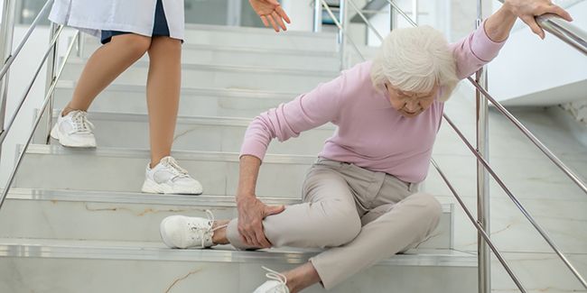 Comment surmonter la peur de tomber : conseils pratiques