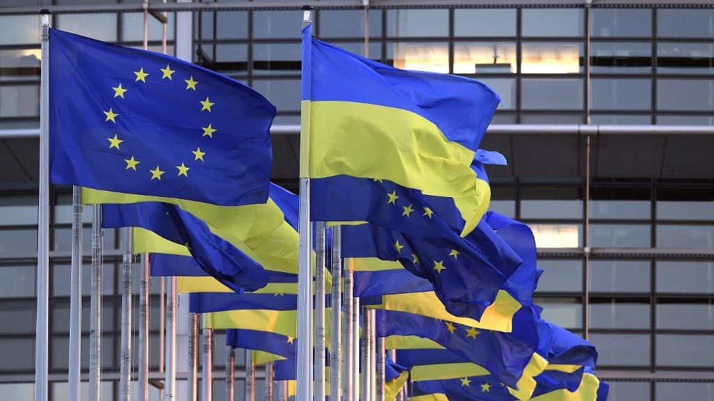 La Hongrie lève son veto : l'UE débloque 6,6 milliards d'euros pour soutenir l'Ukraine