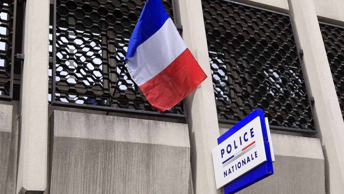 Onze jeunes en garde à vue pour des viols en réunion : une sombre affaire dans le Val-de-Marne