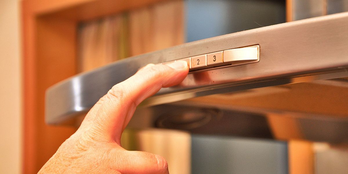 Quand votre hotte de cuisine fait du bruit : causes et solutions