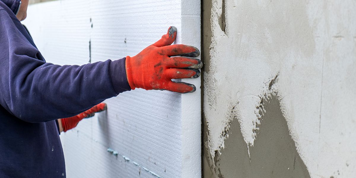 Peut-on bénéficier des aides de l'État si l'on réalise soi-même ses travaux ?