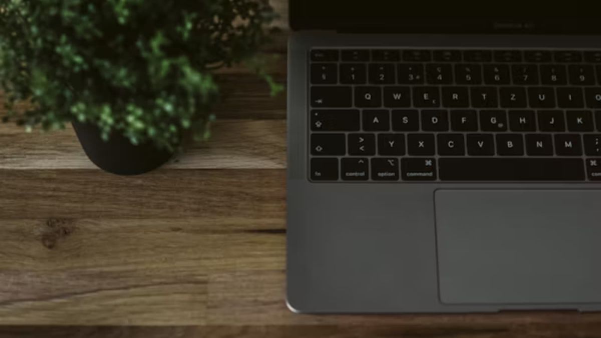 le bon plan du moment : un macbook pro à moins de 250 euros
