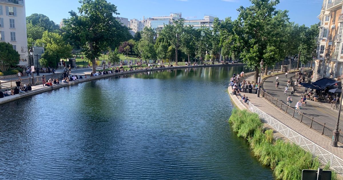 Baignade autorisée dans le canal Saint-Martin : un répit bienvenu pour les Parisiens
