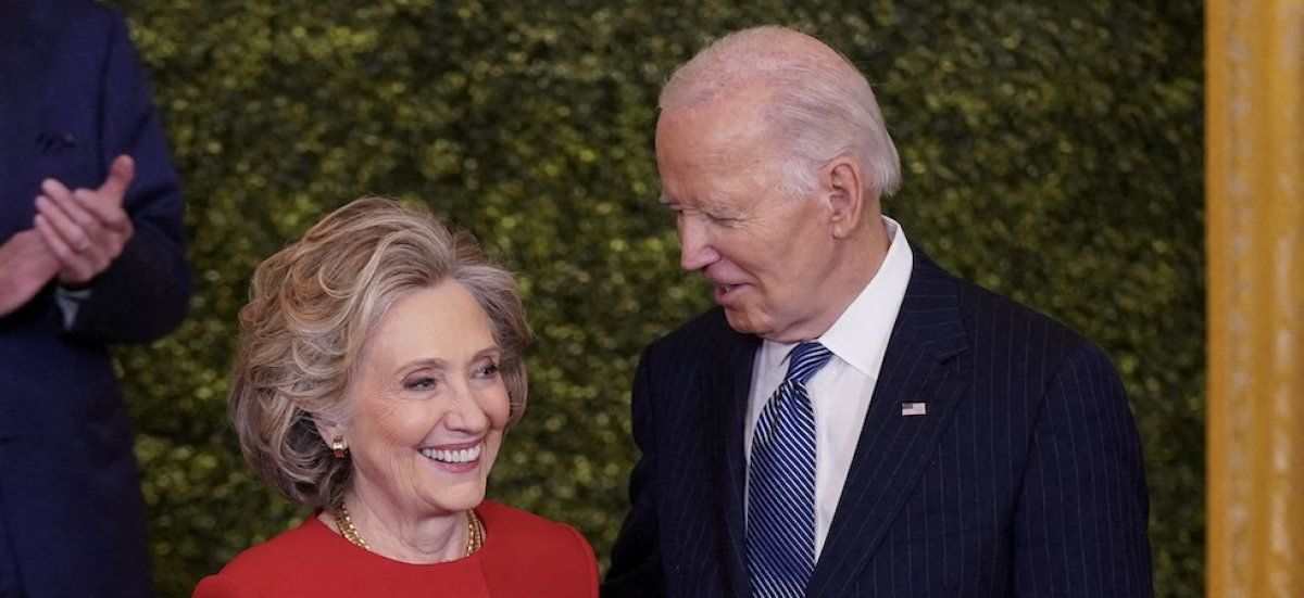 Hillary Clinton blâme Joe Biden pour la réélection de Trump