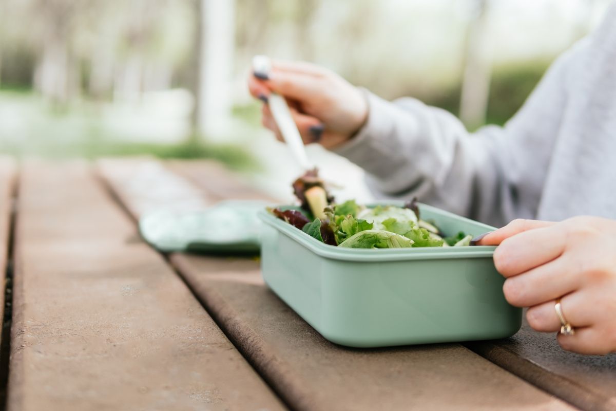 Des cardiologues alertent sur un ustensile de cuisine nuisible à votre santé cardiaque
