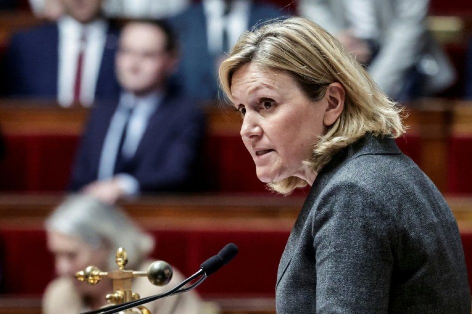 Lyhanna : Braun-Pivet souligne les limites des sanctions individuelles