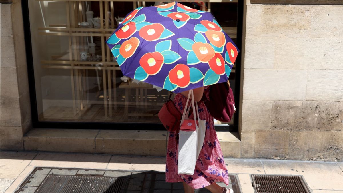 Climatisation et canicule : les mesures d’adaptation du gouvernement face à un été brûlant