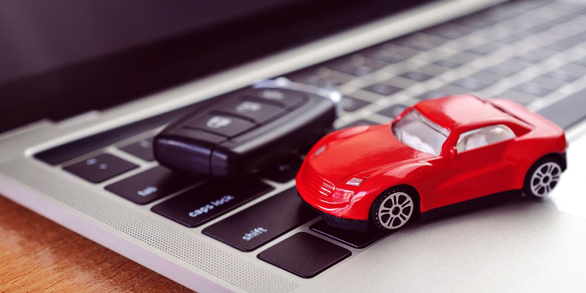 Naviguer dans l'assurance auto en 2025 : un simulateur à portée de main