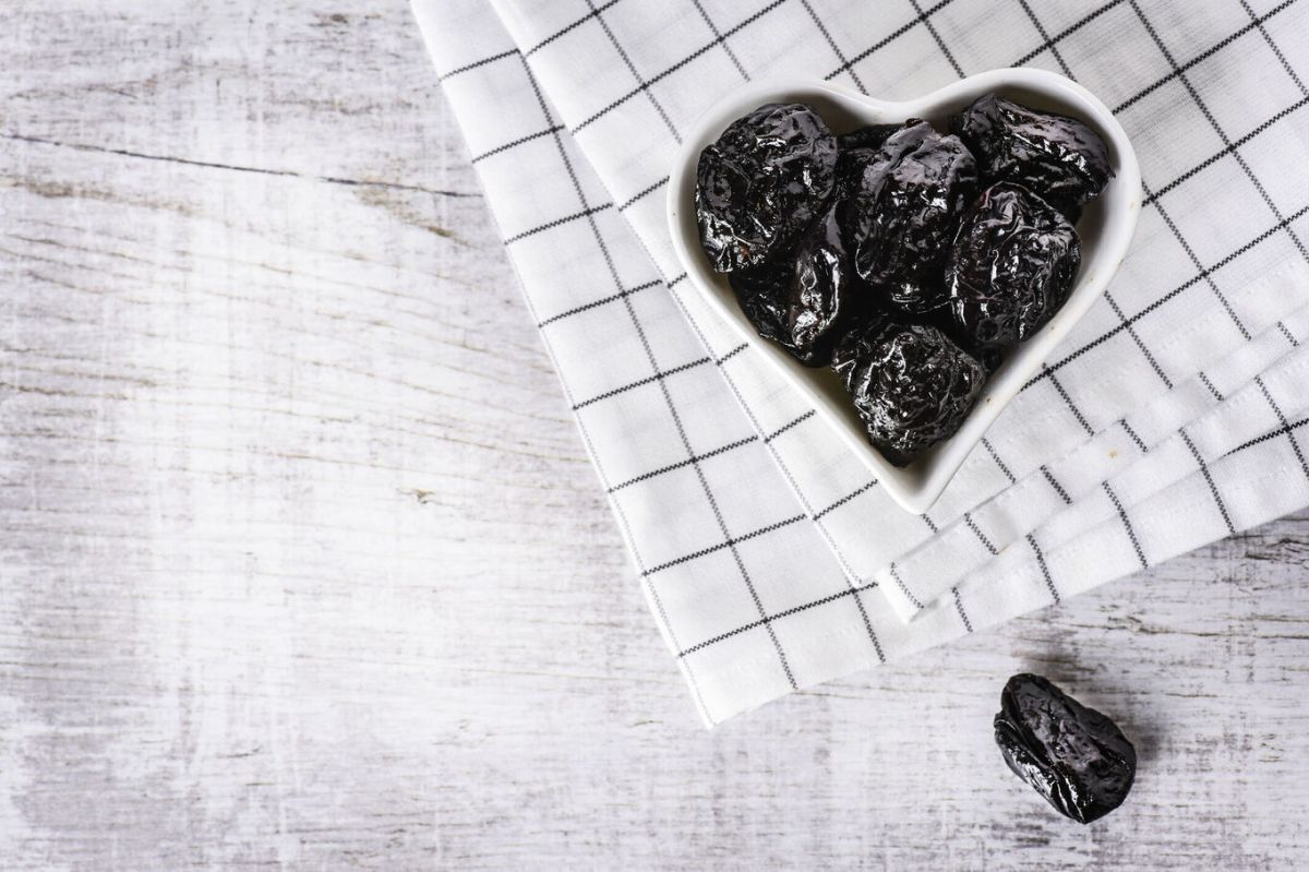 12 recettes sucrées ou salées avec des pruneaux