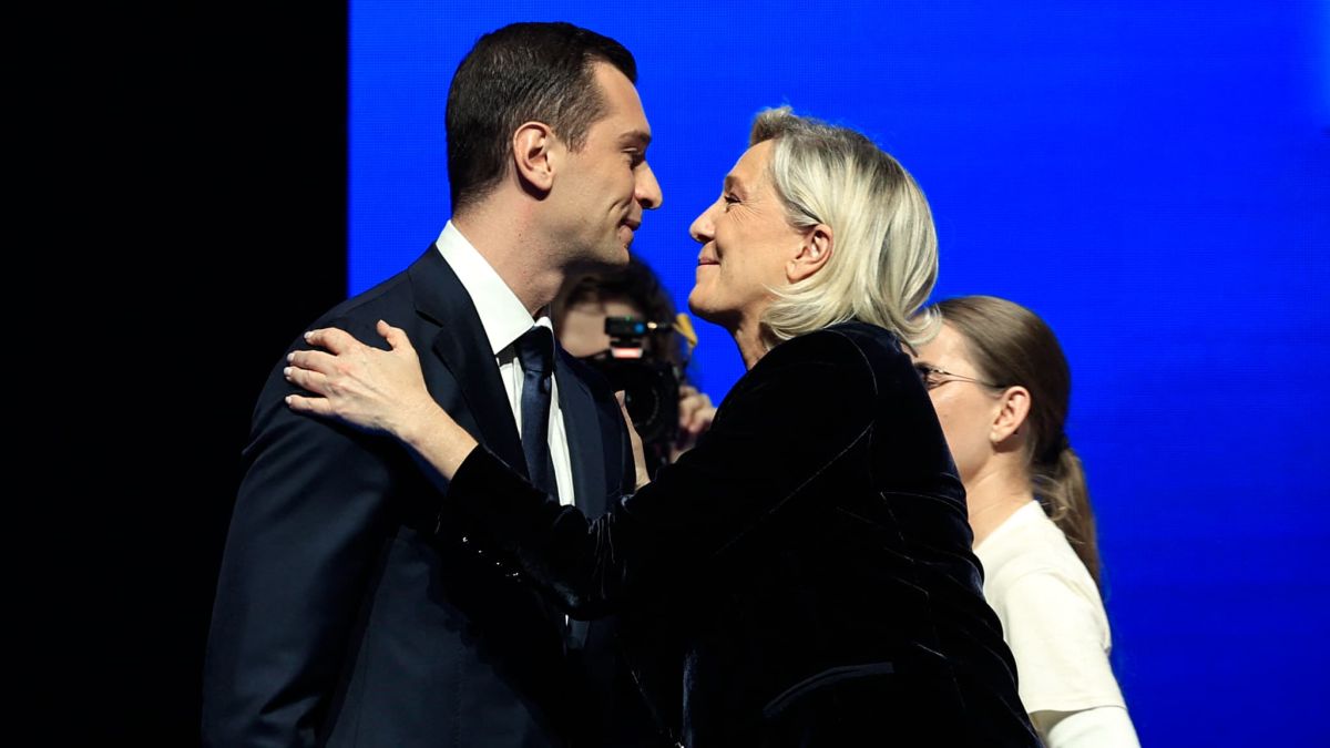 À Liévin, Marine Le Pen et Jordan Bardella unis avant un tournant décisif