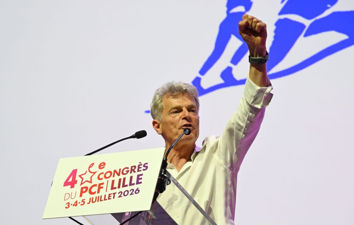 Fabien Roussel, réélu à la tête du PCF, se prépare pour la présidentielle de 2027