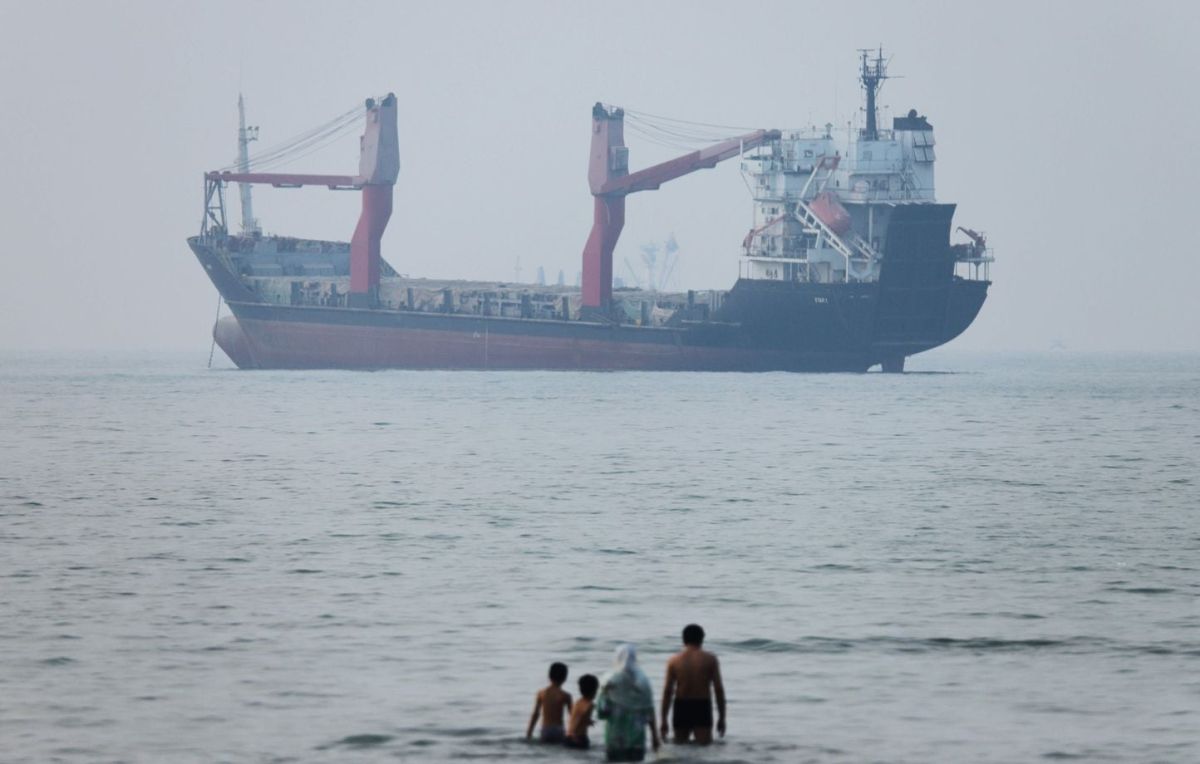 Israël et Iran : la menace persiste pour 6.000 marins coincés dans le détroit d'Ormuz