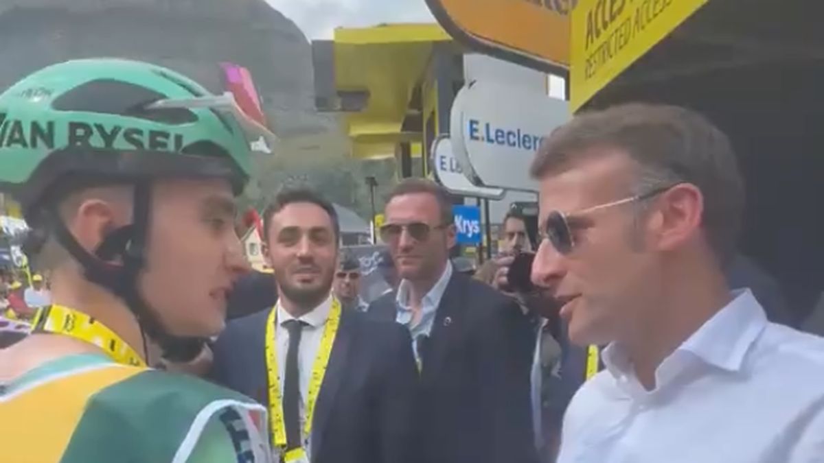 Le Tour de France 2026 : la poignée de main d'Emmanuel Macron suscite la controverse