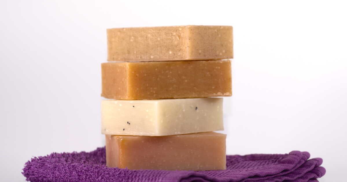 Savon d'Alep : un nettoyant naturel aux mille vertus pour votre maison